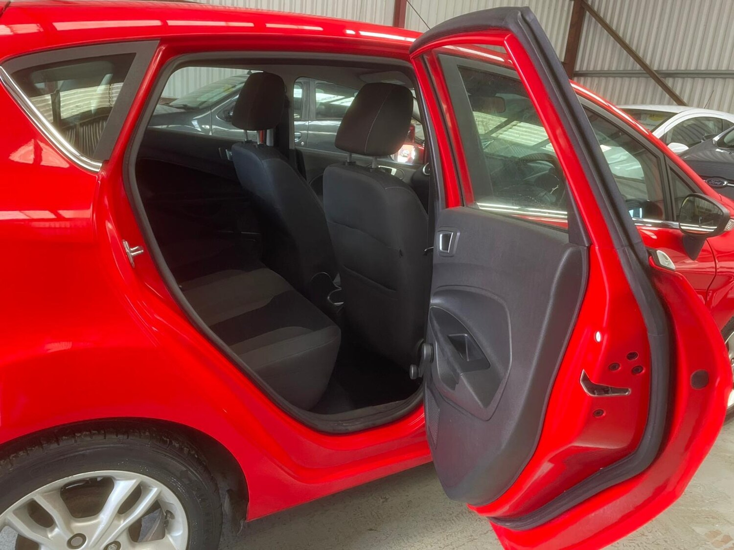 Used Ford Fiesta 2016 for sale - 77519004: Photo 12