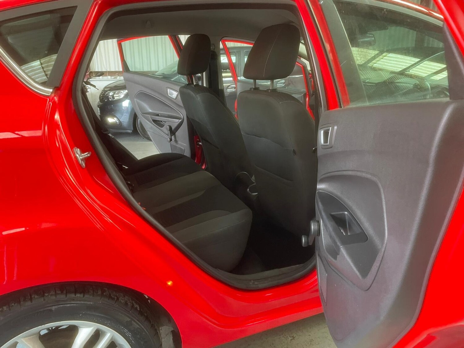 Used Ford Fiesta 2016 for sale - 77519004: Photo 21