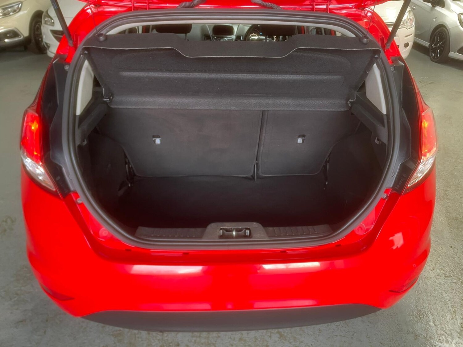 Used Ford Fiesta 2016 for sale - 77519004: Photo 22