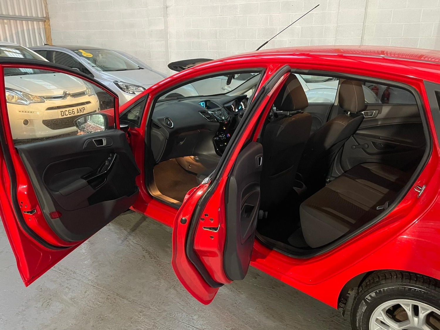 Used Ford Fiesta 2013 for sale - 77379128: Photo 15