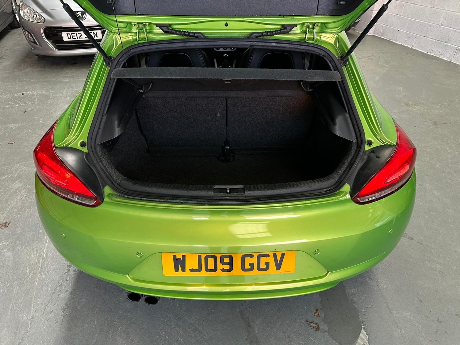 Used Volkswagen Scirocco 2009 for sale - 78067056: Photo 23