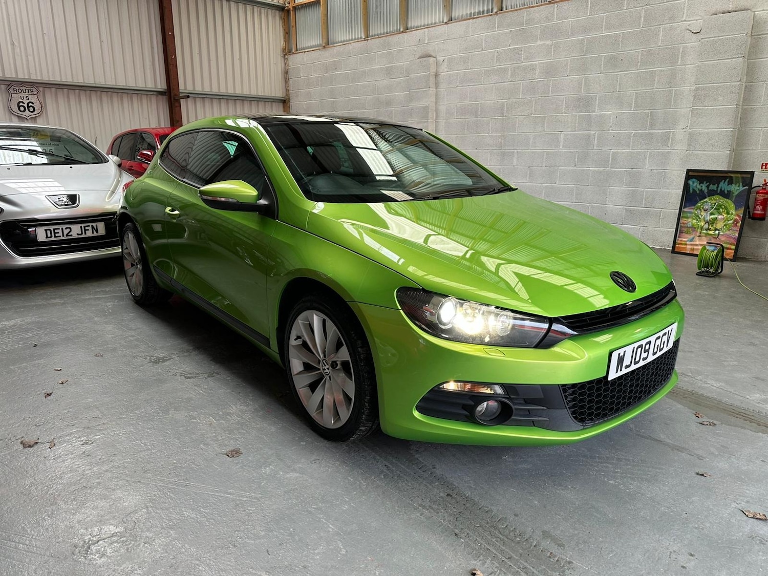 Used Volkswagen Scirocco 2009 for sale - 78067056: Photo 25