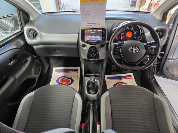 Used Toyota AYGO 2018 for sale - 74893175: Photo 12