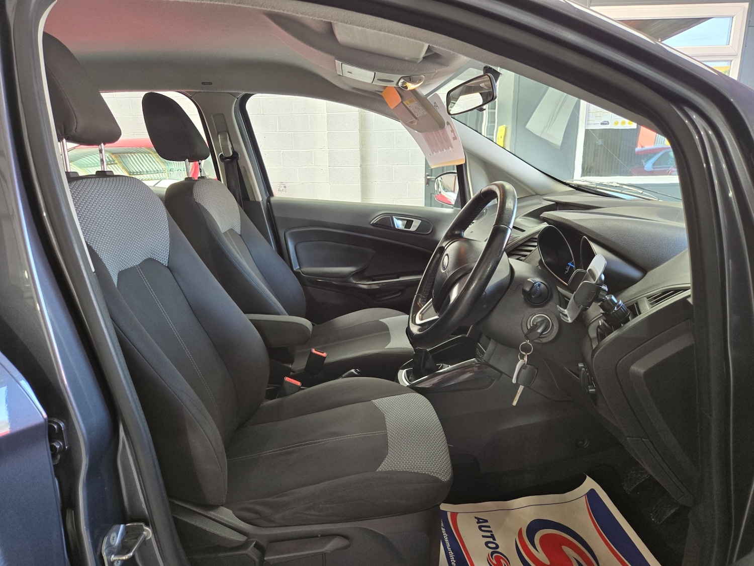 Used Ford Ecosport 2017 for sale - 76663329: Photo 11