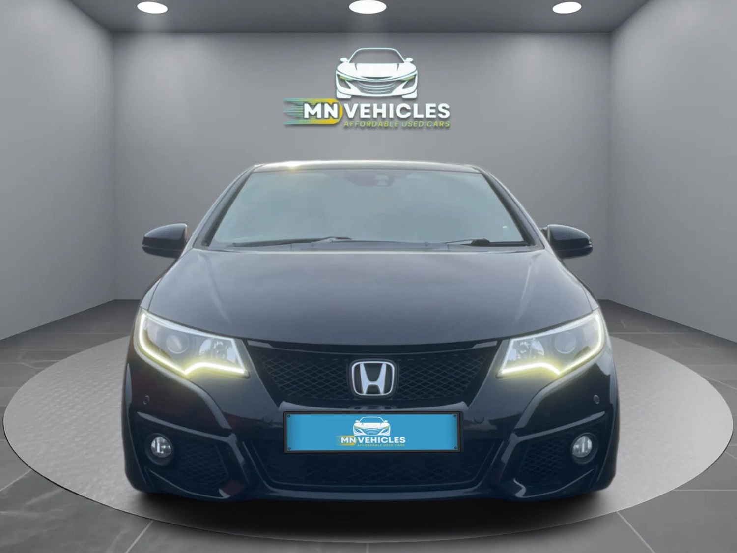 Used Honda Civic 2015 for sale - 77502945: Photo 2