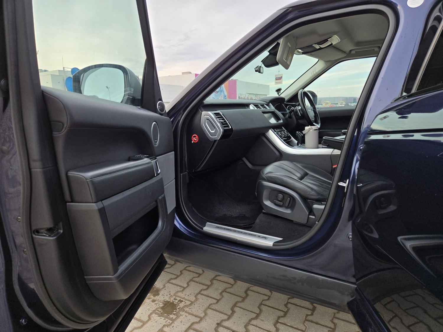 Used Land Rover Range Rover Sport 2017 for sale - 77168718: Photo 13