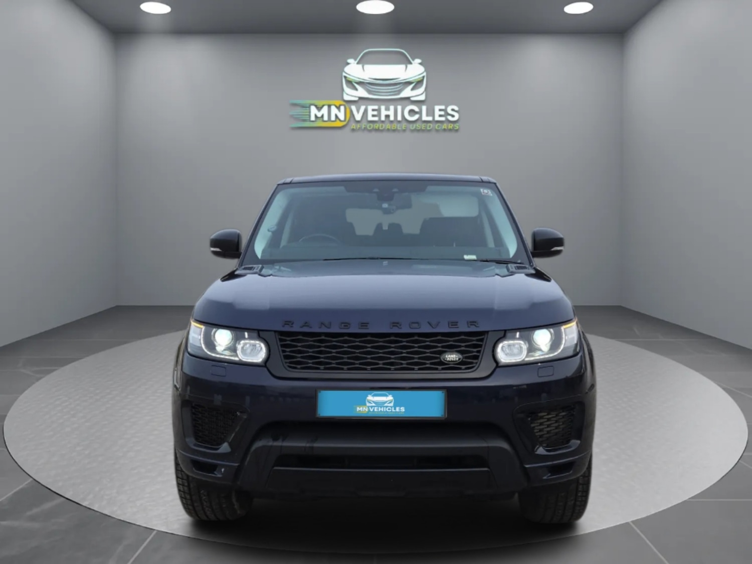Used Land Rover Range Rover Sport 2017 for sale - 77168718: Photo 2