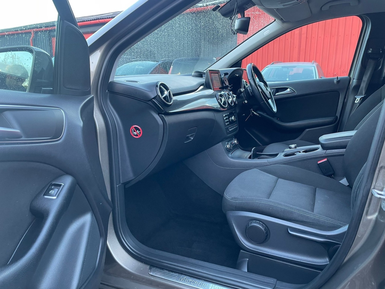 Used Mercedes-Benz B Class 2012 for sale - 76428334: Photo 11