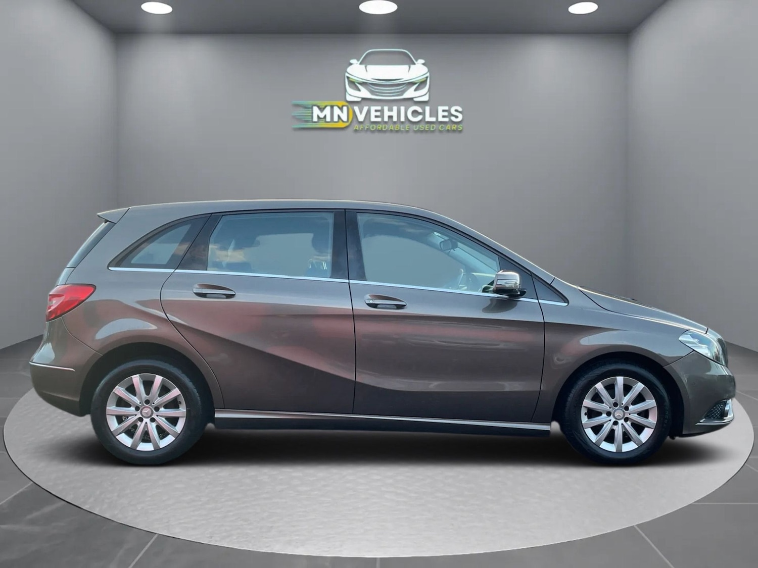 Used Mercedes-Benz B Class 2012 for sale - 76428334: Photo 3