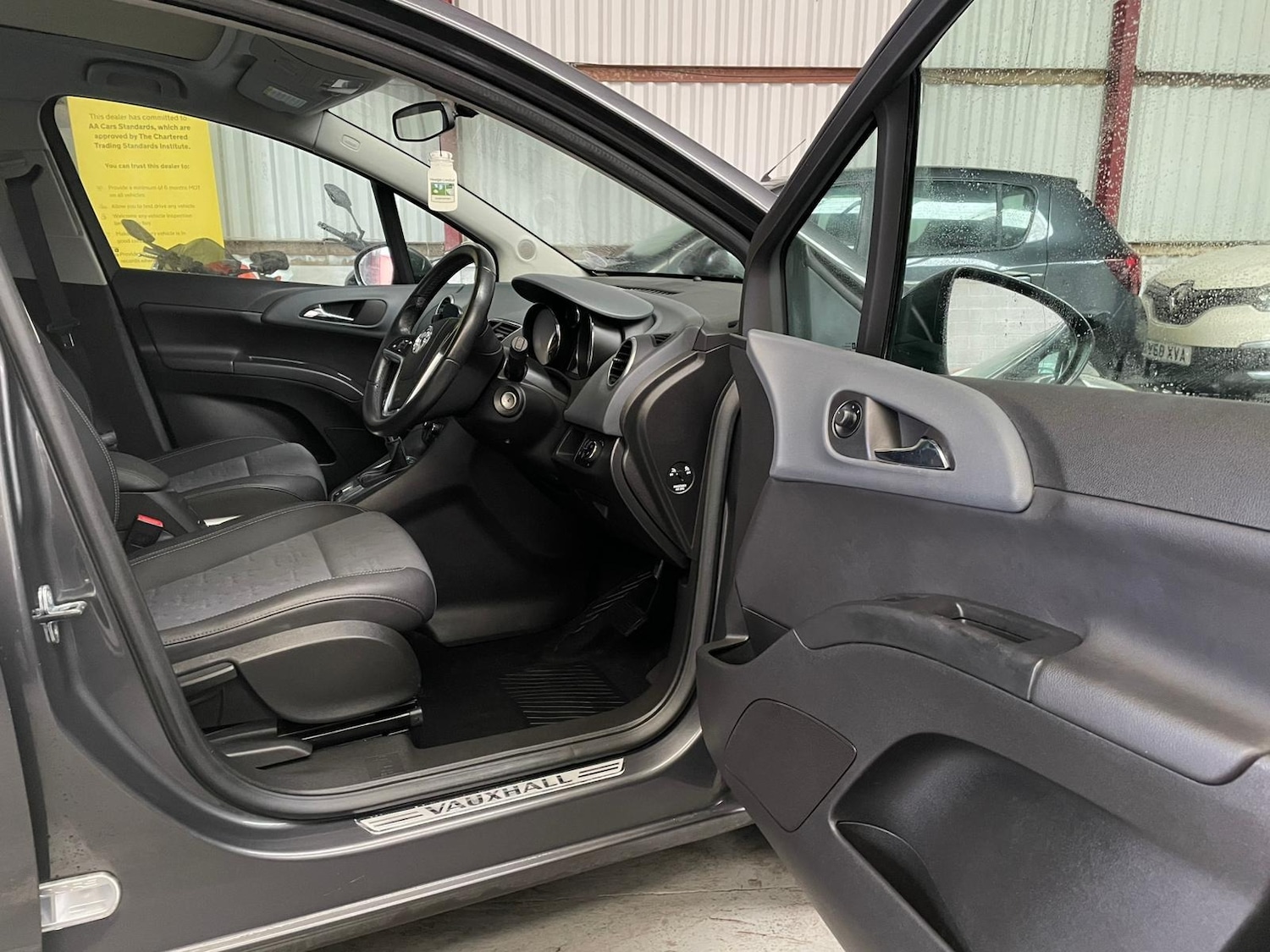 Used Vauxhall Meriva 2011 for sale - 77285873: Photo 10