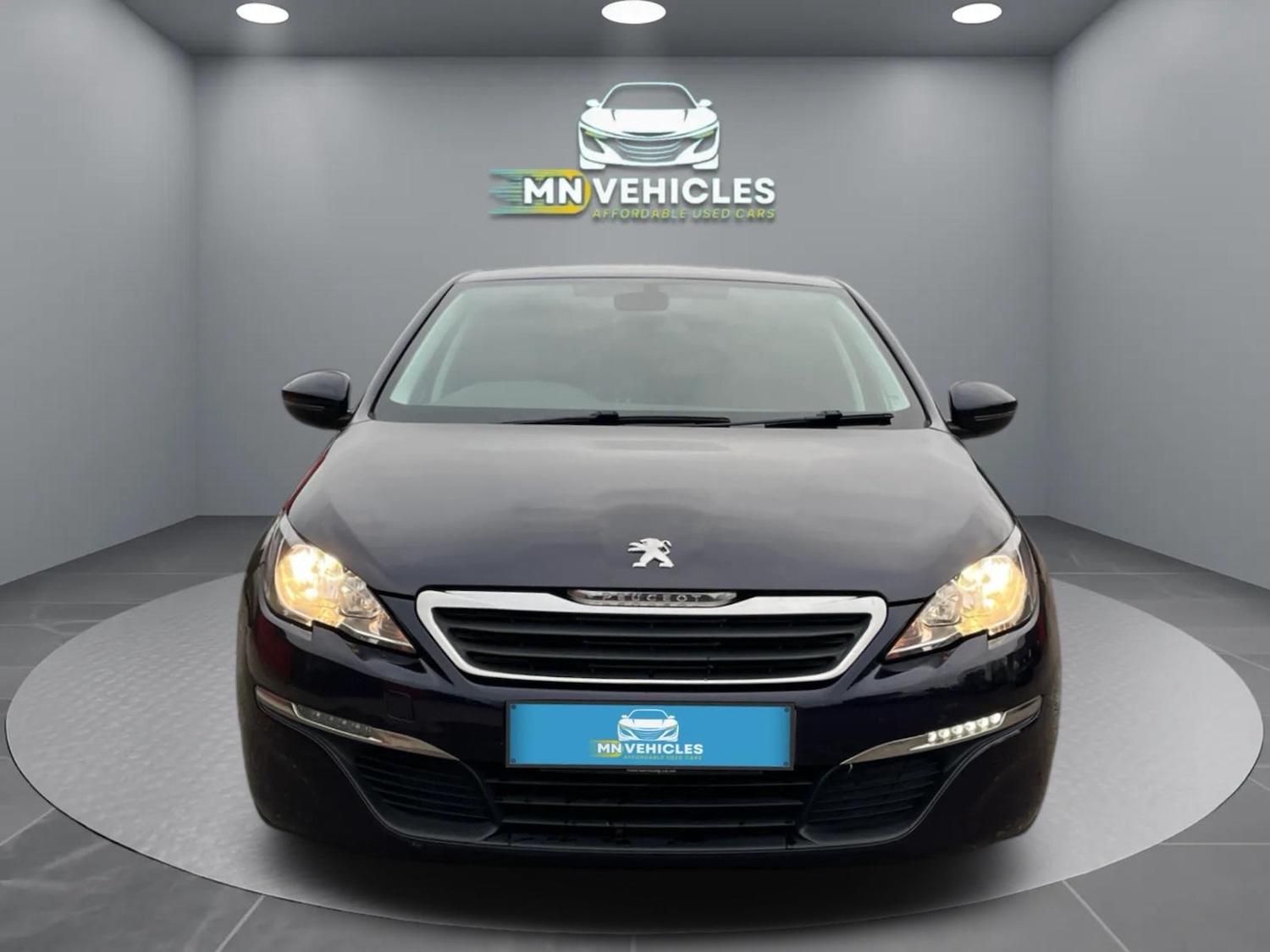 Used Peugeot 308 2015 for sale - 77094347: Photo 2
