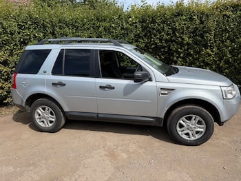 Used Land Rover Freelander 2009 for sale - 79704978: Photo