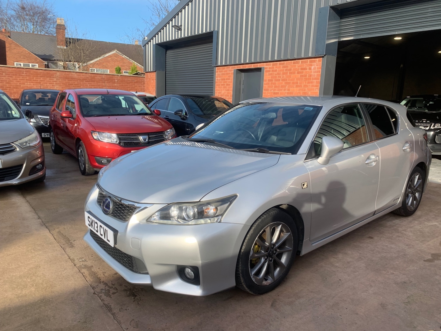 Used Lexus CT 2013 for sale - 76643771: Photo 2