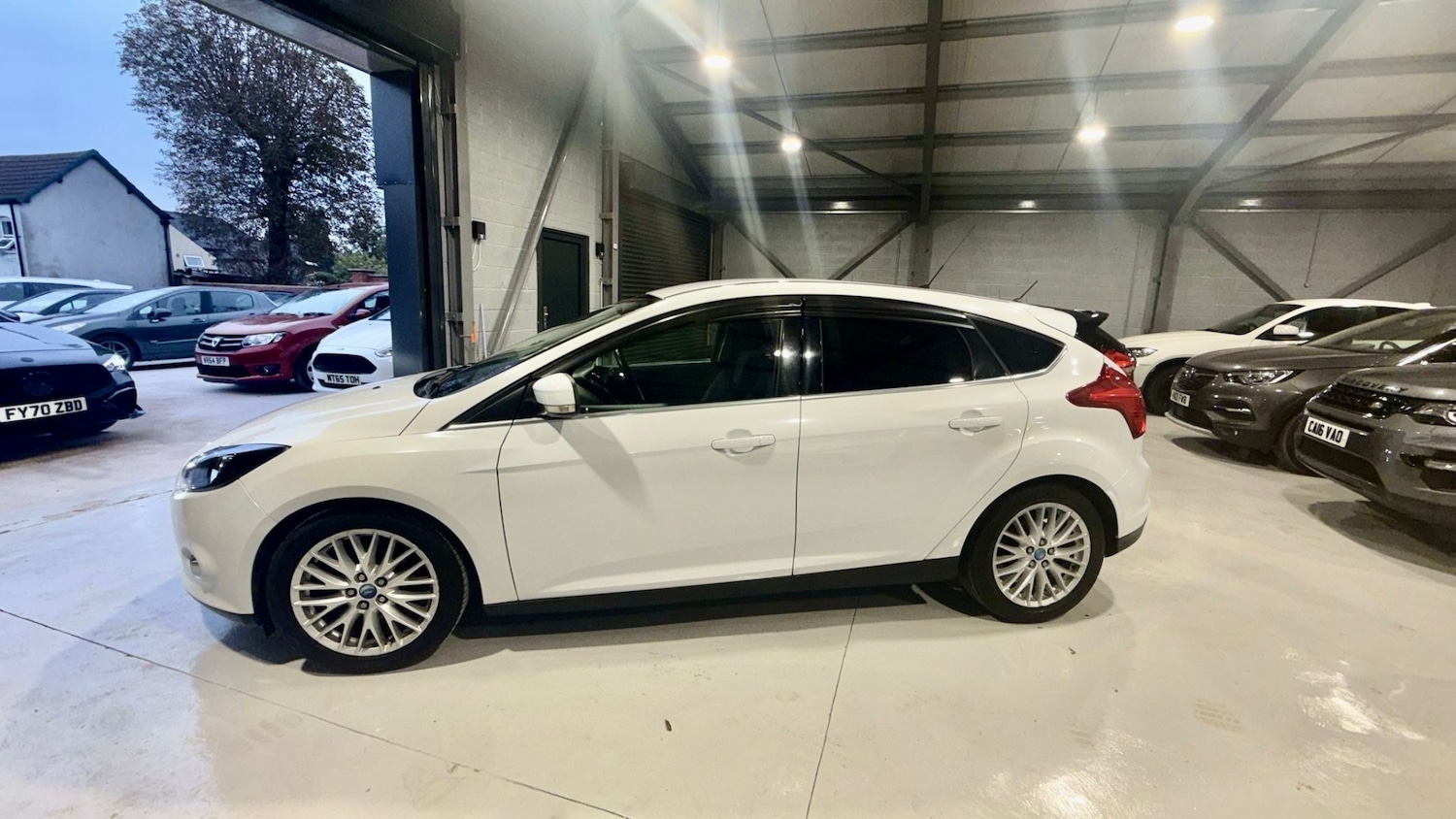 Used Ford Focus 2012 for sale - 76497091: Photo 3