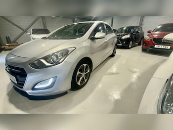 Used Hyundai i30 2016 for sale - 75963444: Photo