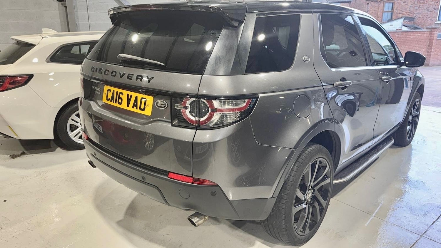 Used Land Rover Discovery Sport 2016 for sale - 76020204: Photo 5