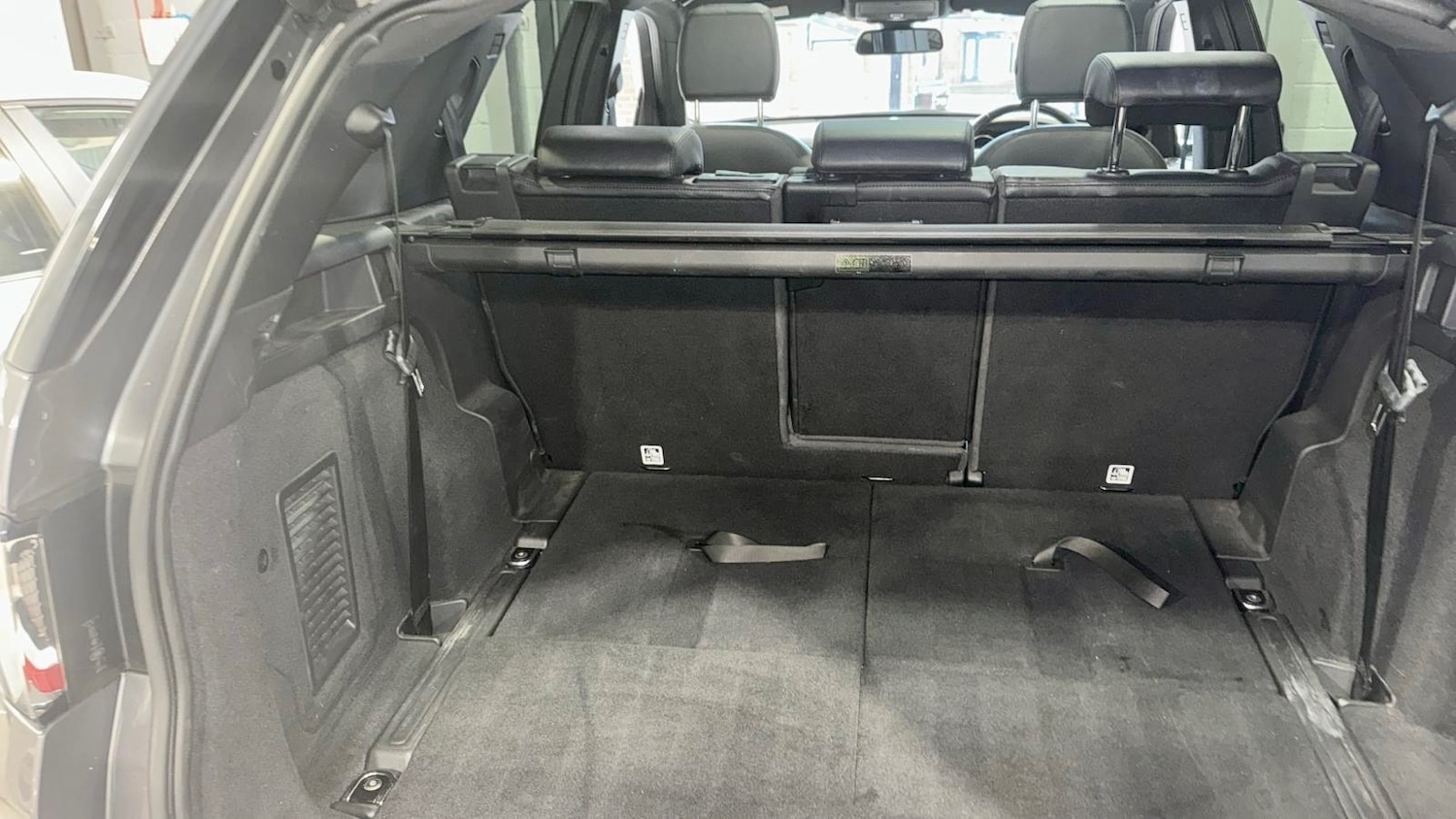 Used Land Rover Discovery Sport 2016 for sale - 76020204: Photo 9