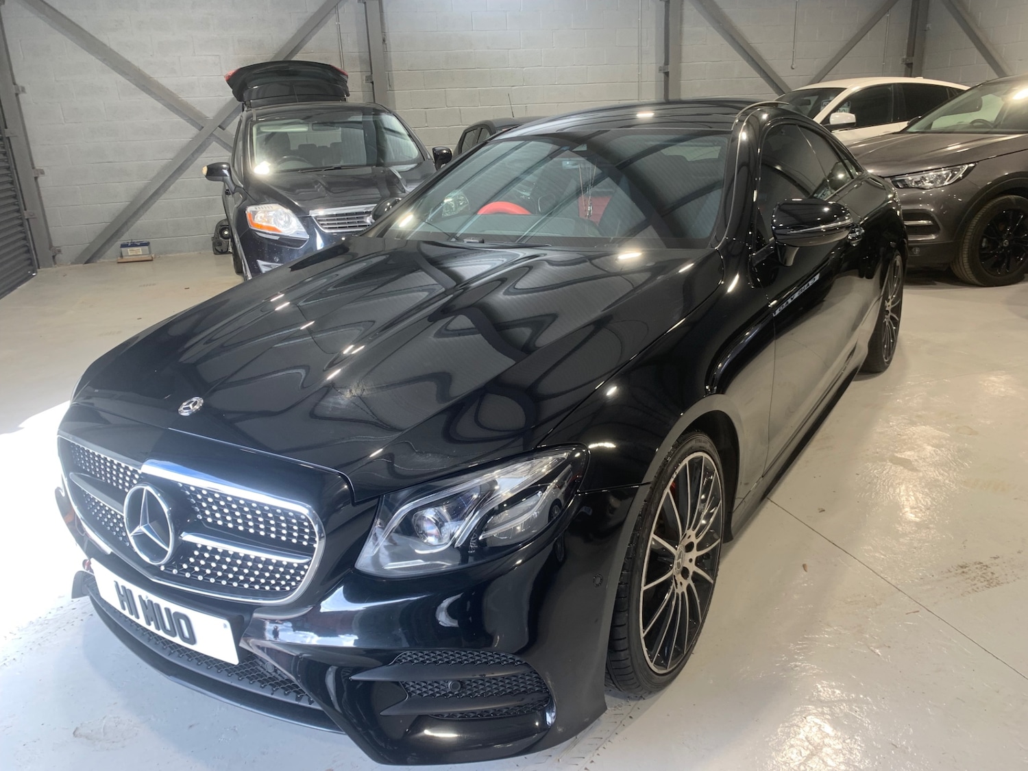 Used Mercedes-Benz E Class 2018 for sale - 76379693: Photo 2