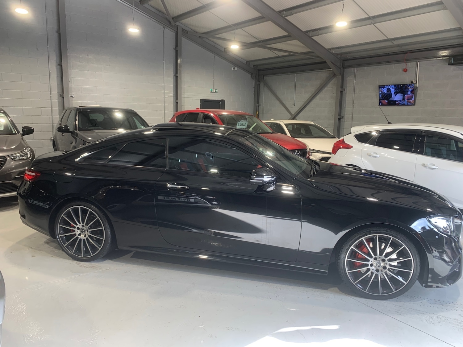 Used Mercedes-Benz E Class 2018 for sale - 76379693: Photo 4