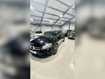 Used Mercedes-Benz A-Class 2014 for sale - 75963449: Photo