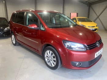 Used Volkswagen Touran 2014 for sale - 76177476: Photo 3