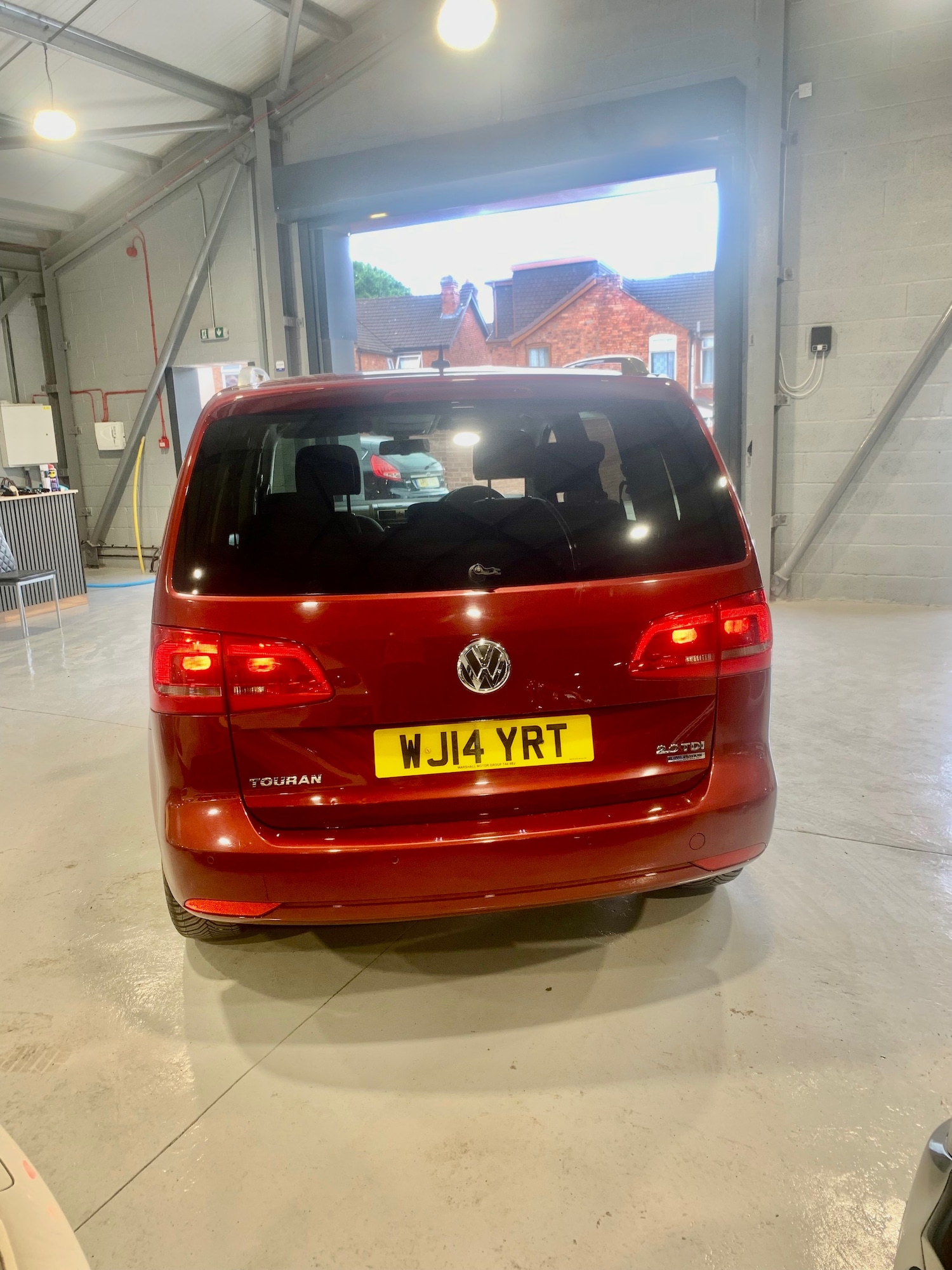 Used Volkswagen Touran 2014 for sale - 76177476: Photo 6