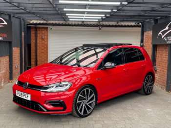 Used Volkswagen Golf 2018 for sale - 74667875: Photo
