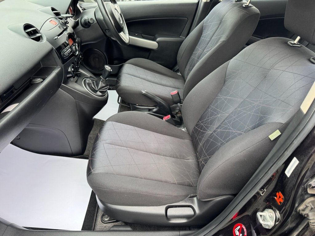 Used Mazda Mazda2 2010 for sale - 77408366: Photo 13