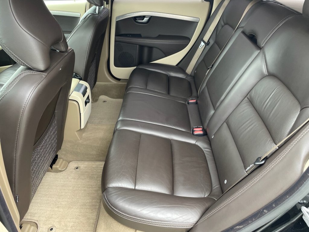 Used Volvo XC70 2013 for sale - 76867548: Photo 15