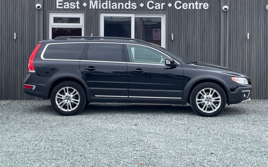 Used Volvo XC70 2013 for sale - 76867548: Photo 2