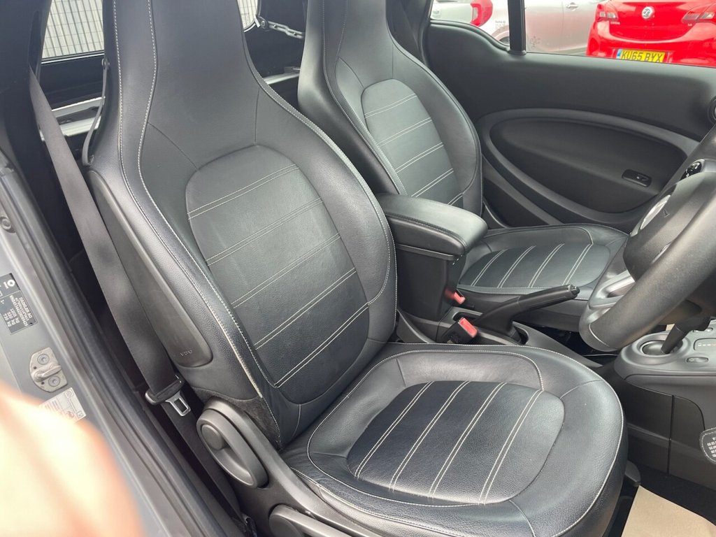 Used smart fortwo 2016 for sale - 76867205: Photo 16