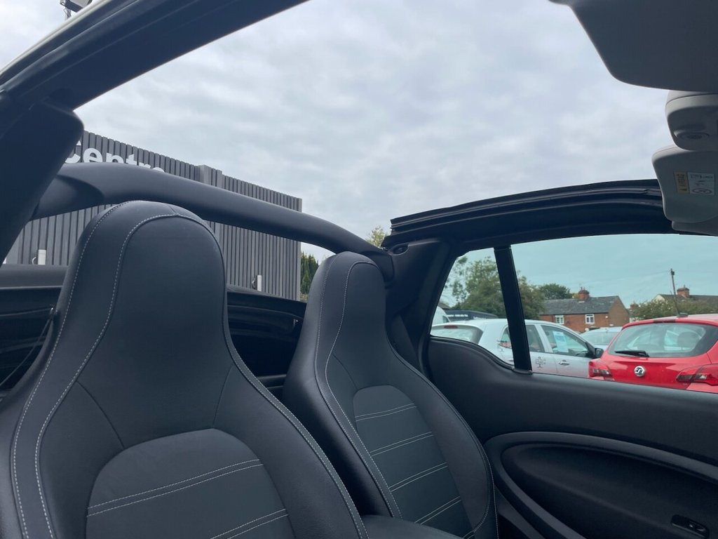 Used smart fortwo 2016 for sale - 76867205: Photo 18