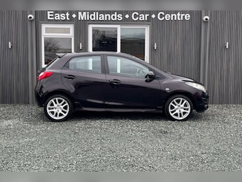 Used Mazda Mazda2 2010 for sale - 77483384: Photo