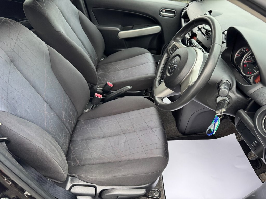 Used Mazda Mazda2 2010 for sale - 77483384: Photo 9