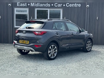 Used Kia Stonic 2018 for sale - 79114410: Photo