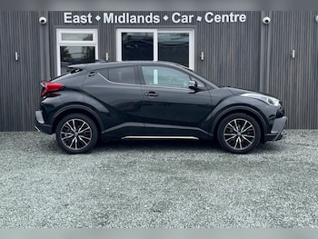 Used Toyota C-HR 2016 for sale - 79517944: Photo