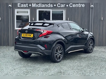 Used Toyota C-HR 2016 for sale - 79517944: Photo