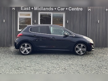 Used Peugeot 208 2016 for sale - 76867269: Photo