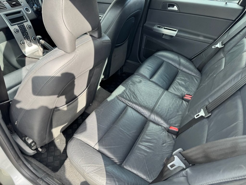 Used Volvo V50 2008 for sale - 77890972: Photo 17
