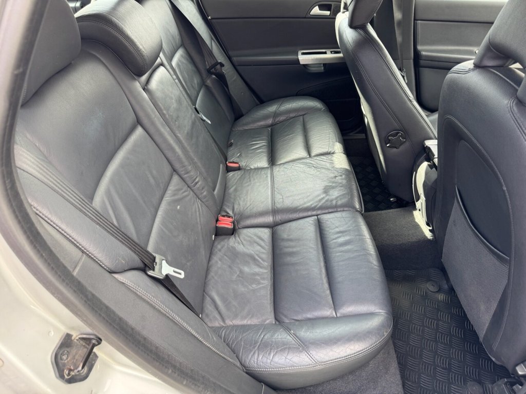 Used Volvo V50 2008 for sale - 77890972: Photo 18