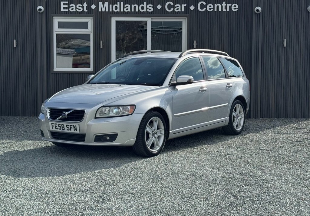 Used Volvo V50 2008 for sale - 77890972: Photo 7