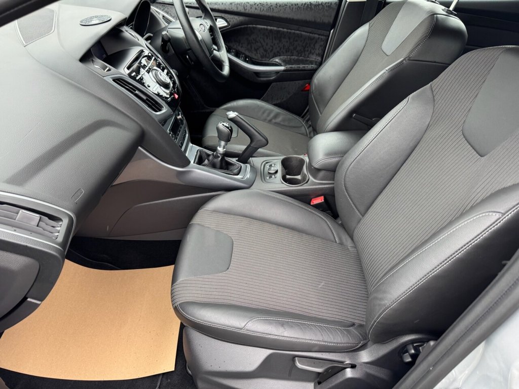 Used Ford Focus 2013 for sale - 77621026: Photo 17