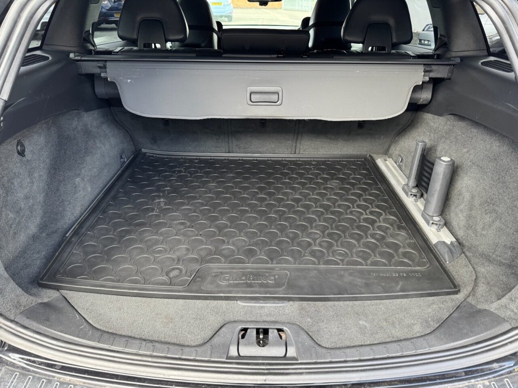 Used Volvo V60 2014 for sale - 78056607: Photo 19