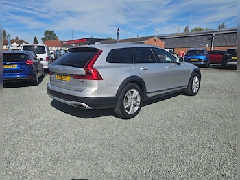 Used Volvo V90 Cross Country 2018 for sale - 78382662: Photo