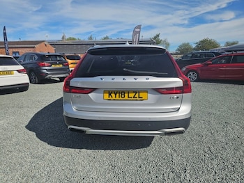 Used Volvo V90 Cross Country 2018 for sale - 78382662: Photo