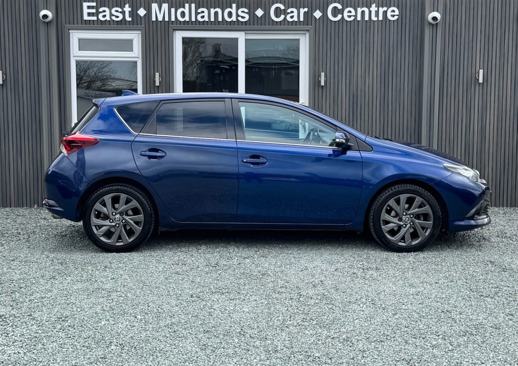 Used Toyota Auris 2015 for sale - 78044751: Photo 2