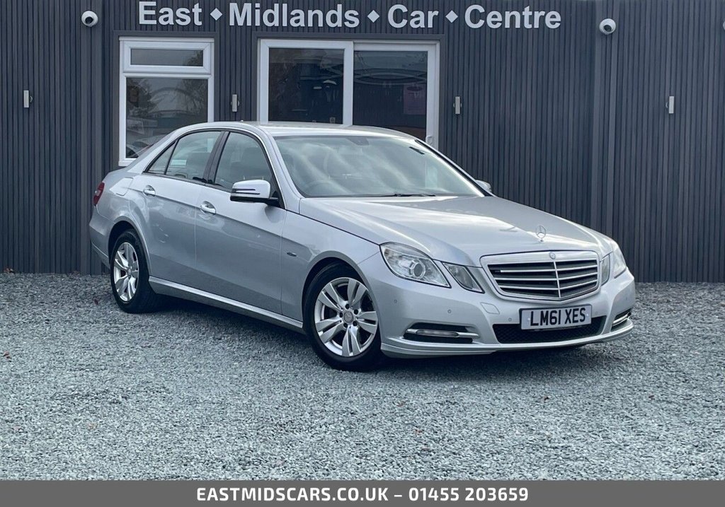 Used Mercedes-Benz E Class 2011 for sale - 76867454: Photo 1