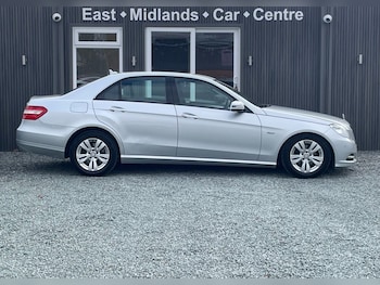 Used Mercedes-Benz E Class 2011 for sale - 76867454: Photo