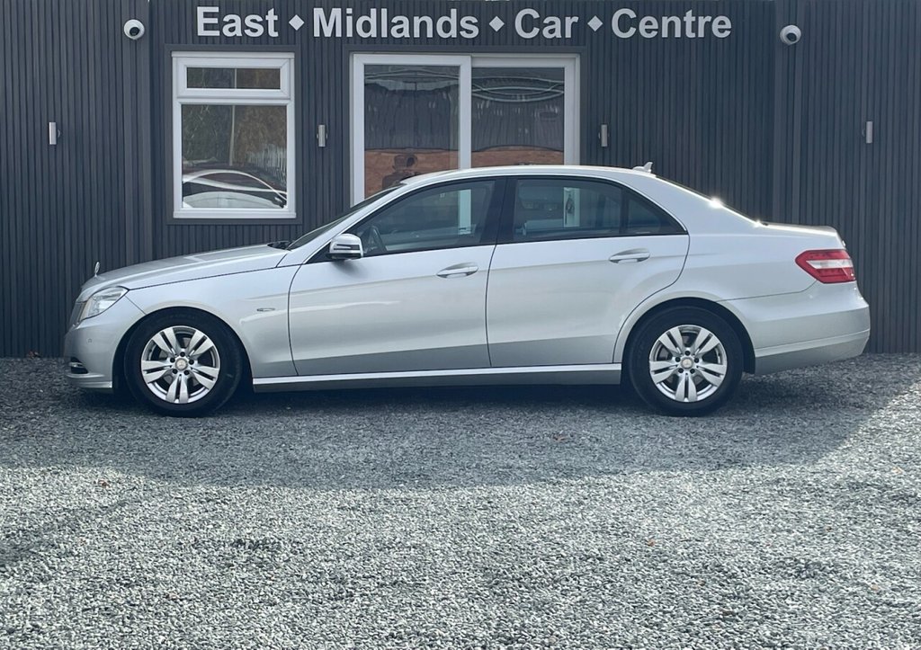 Used Mercedes-Benz E Class 2011 for sale - 76867454: Photo 6