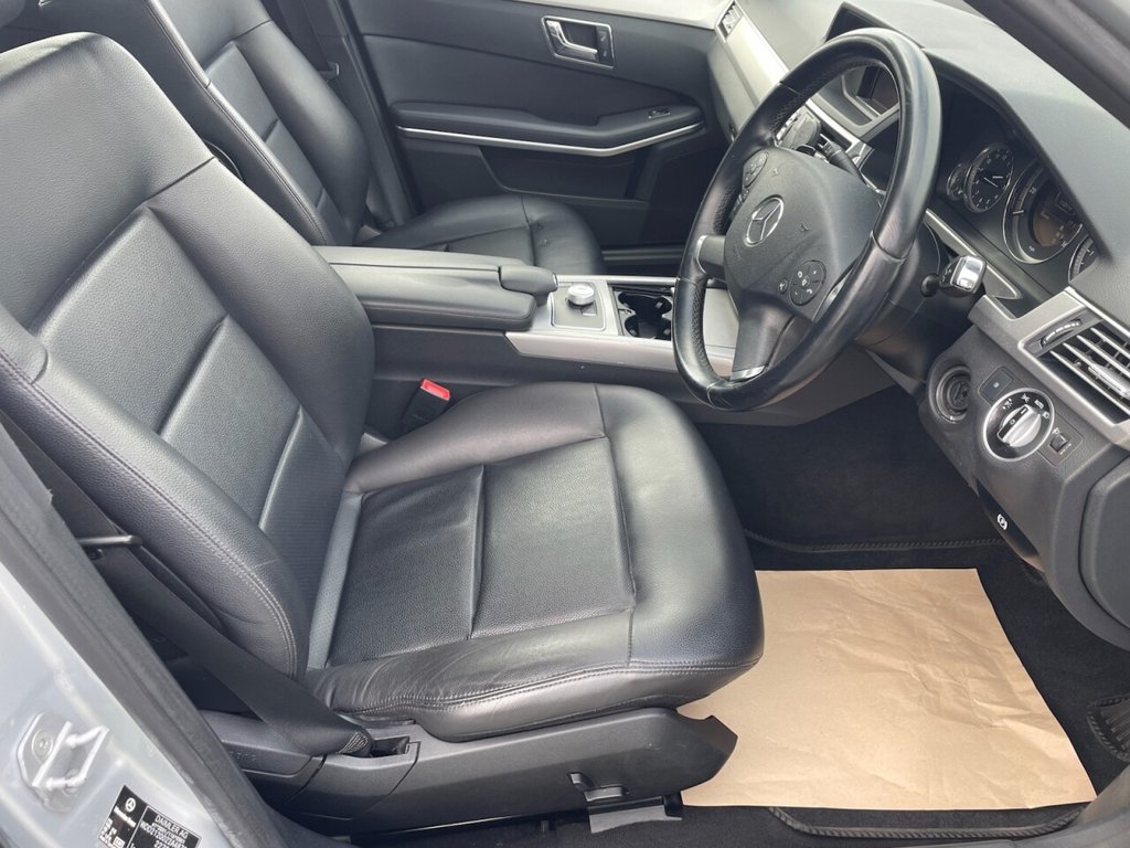 Used Mercedes-Benz E Class 2011 for sale - 76867454: Photo 9